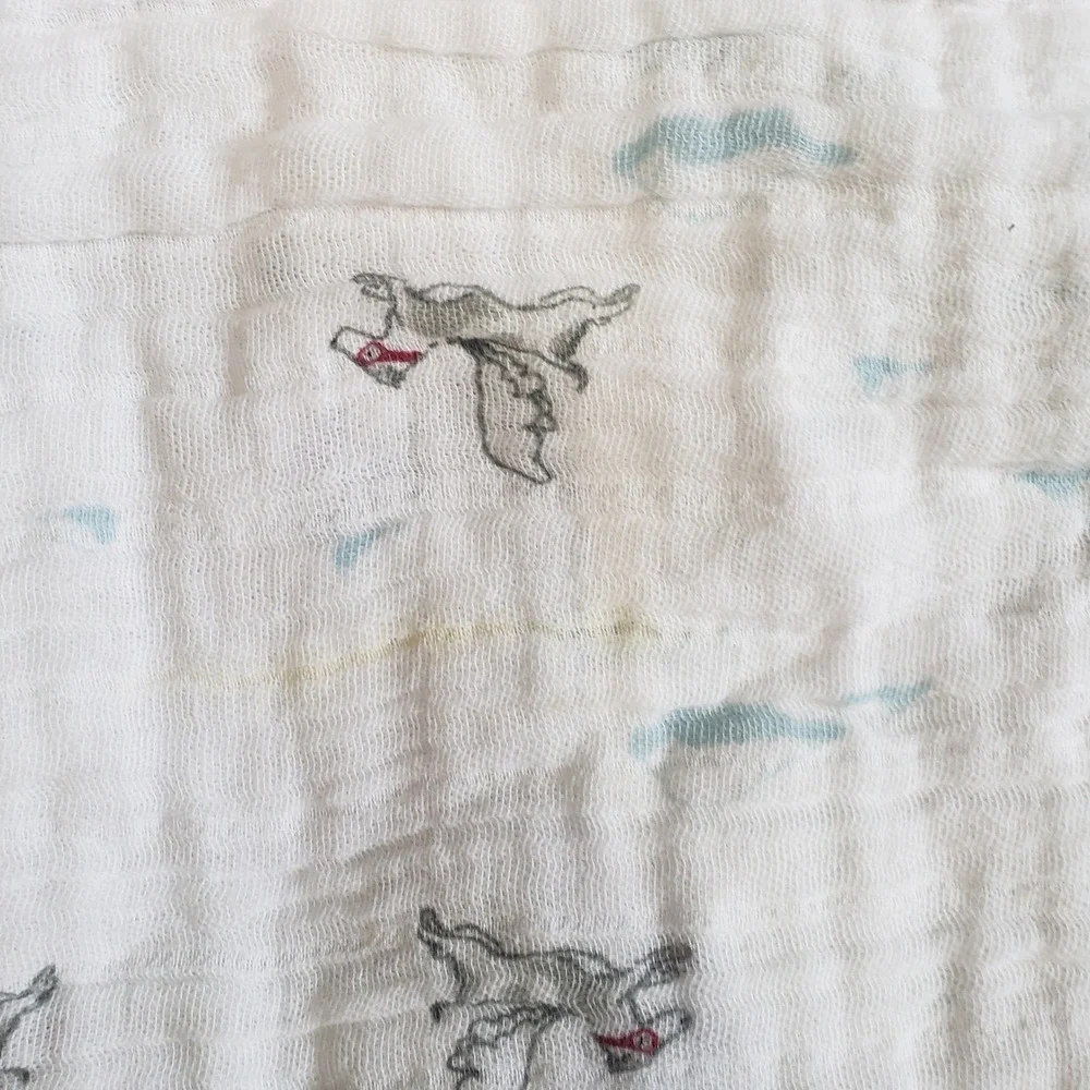 aden + anais Crib Sheet Baby Standard White Flying Dog Muslin Cotton Nursery